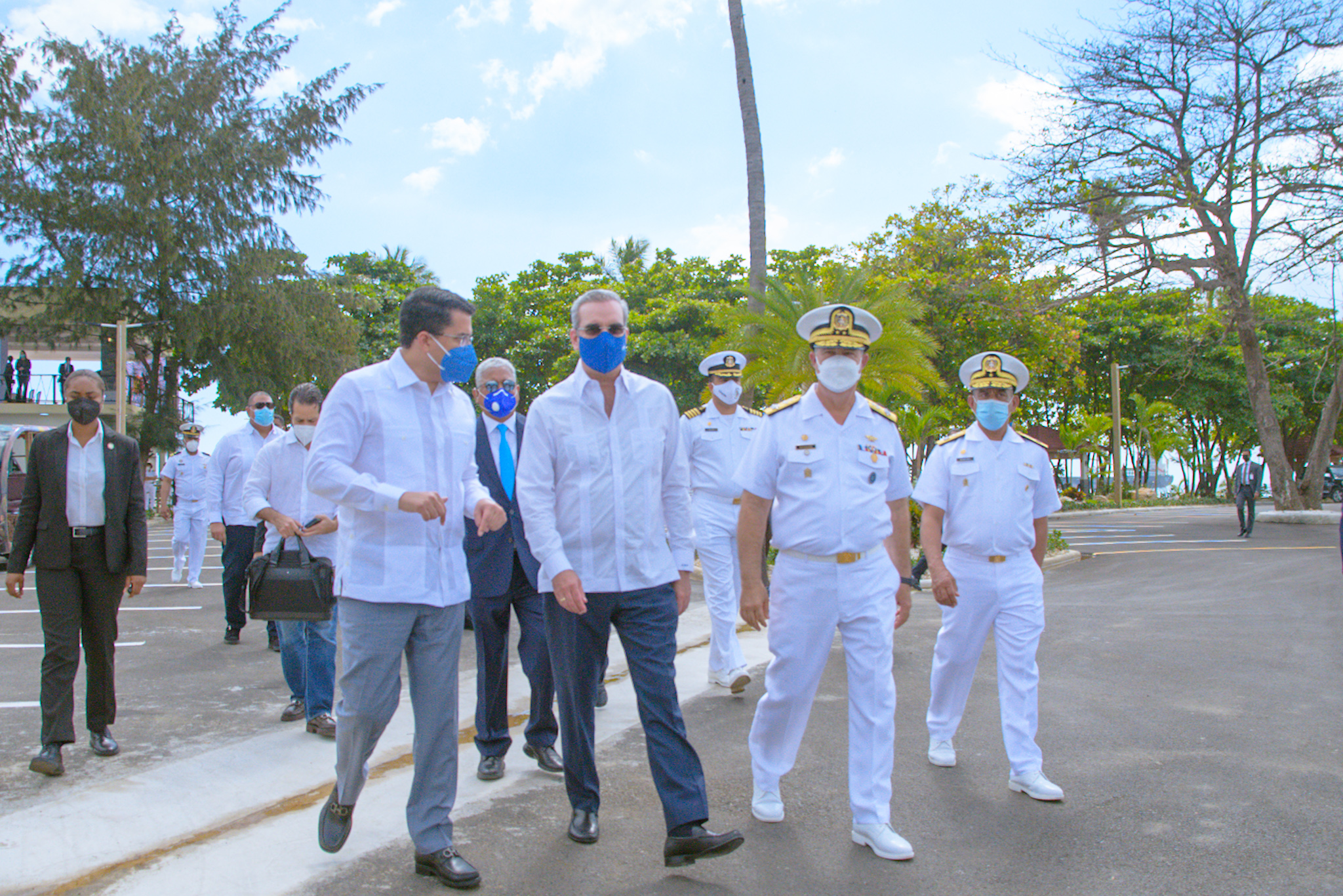 Dejan inaugurado club oficiales de la Armada Dominicana