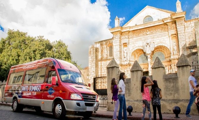 Gray Line anuncia excursiones para que turistas disfruten de un city tour